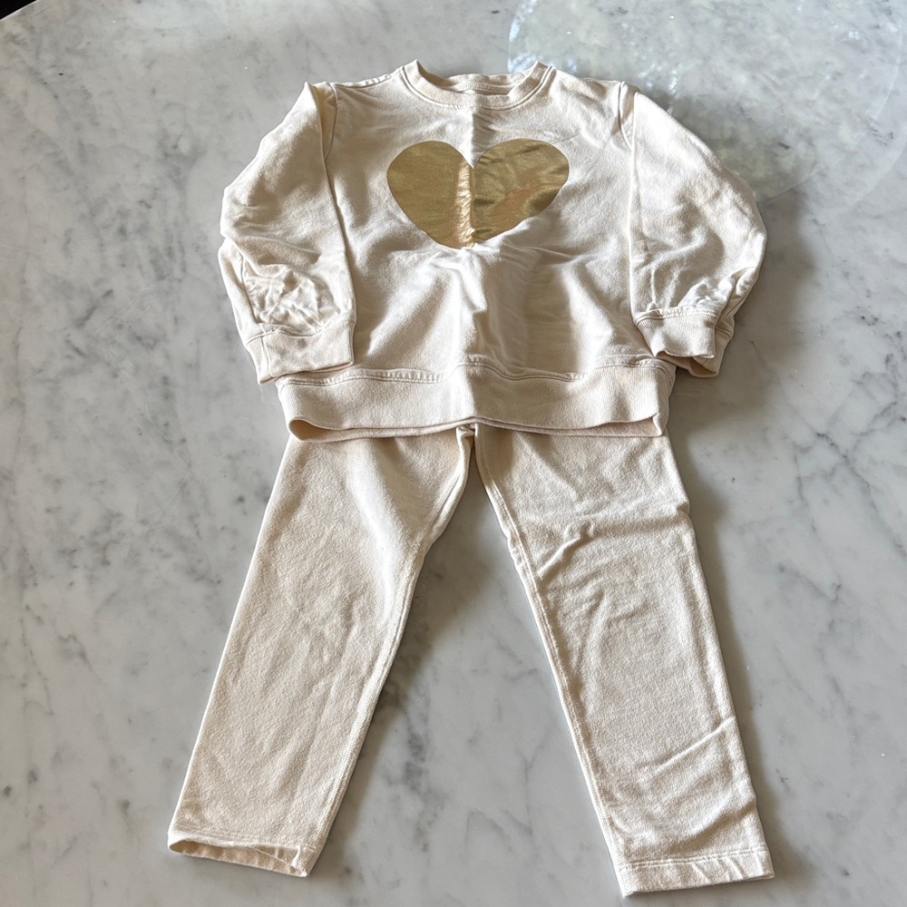 Primary Cream Top with Gold Heart